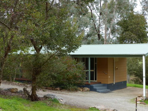 Watervale Retreat - Tourism Townsville 1