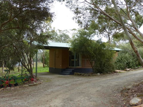 Watervale Retreat - Tourism Townsville 2