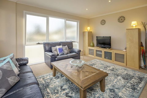 Wendaleigh 8 - Central Unit - Tourism Townsville 3