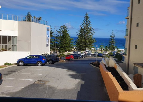 West Beach Lagoon 210 - Amazing Views - Tourism Townsville 2