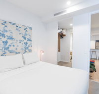 West End Executive Suite on the Brisbane River. - Tourism Townsville
