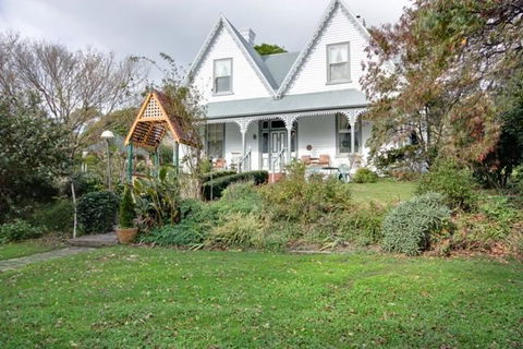 Westella Colonial B&B Accommodation - Tourism Townsville 0