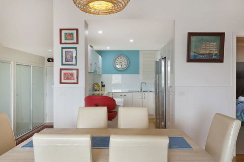 Wharf Apartment Unit 5 - Tourism Townsville 2
