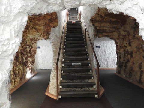 White Cliffs Underground - Tourism Townsville 2