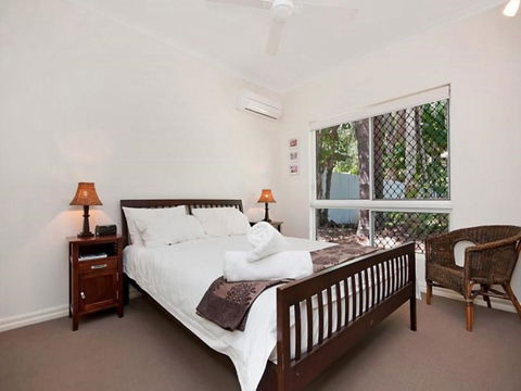 Whitehouse - Palm Cove - Tourism Townsville 1