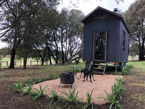 Willandra Tiny House - Tourism Townsville 0