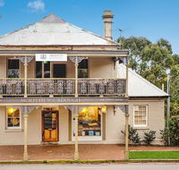 William Arnott Hotel - Tourism Townsville