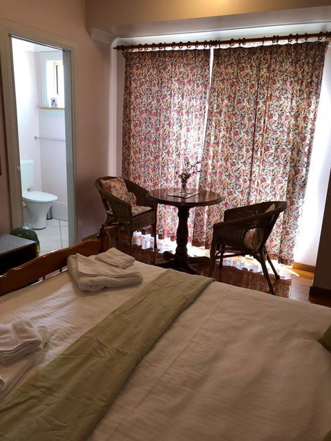 Wine Country Drive Guest House - Tourism Townsville 1