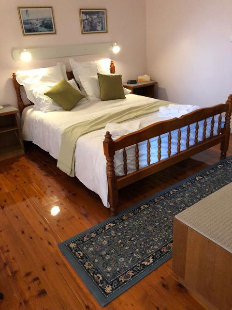 Wine Country Drive Guest House - Tourism Townsville 0