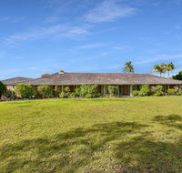 Wine Country Homestead 4-6br House - Tourism Townsville
