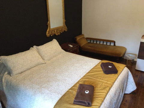 Wisemans Inn - Tourism Townsville 2
