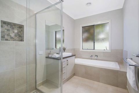 Woodbine Waters - Tourism Townsville 3