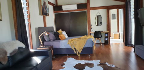 Woodwark Bay Retreat Airlie Beach - Tourism Townsville 0