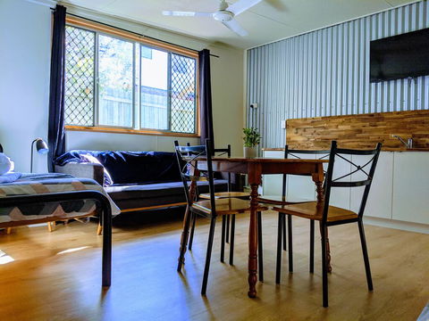 Woolshed Eco Lodge - Tourism Townsville 1