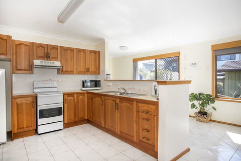 Wooroonga Crescent 9 Kioloa NSW 2539 - Tourism Townsville 1