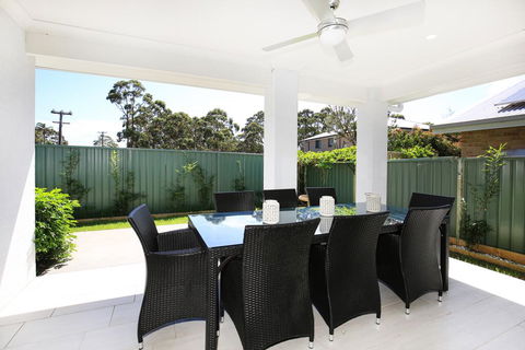 Wowly Waters - Pet Friendly - 1 Min Walk To Beach - Tourism Townsville 1