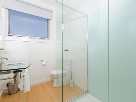 WYTONIA 3 PENTHOUSE - Tourism Townsville 2