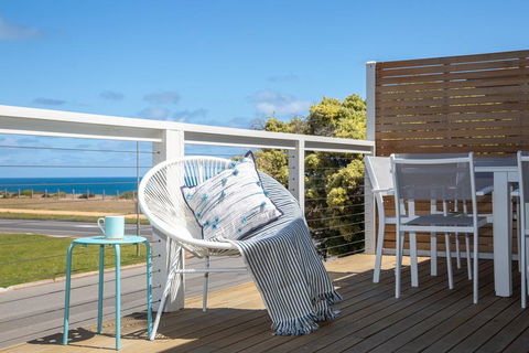 Xanadu - Aldinga Beach - Tourism Townsville 0