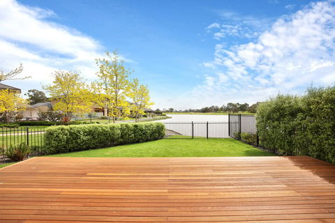 Xus Residence - Tourism Townsville 1