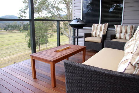 Yabbaloumba Retreat - Tourism Townsville 1