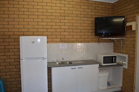 Yamba Motor Inn - Tourism Townsville 3