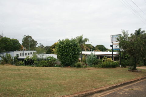 Yarraman Gardens Motel Queensland - Tourism Townsville 1