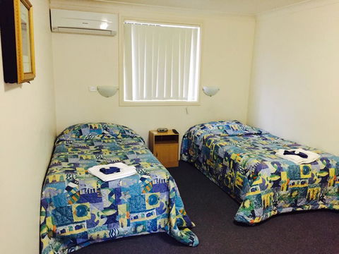 Yetholme Motor Inn - Tourism Townsville 2