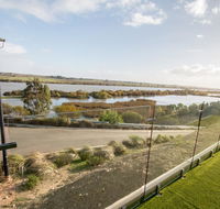 Serenity and sweeping Murray River views - Tourism Townsville
