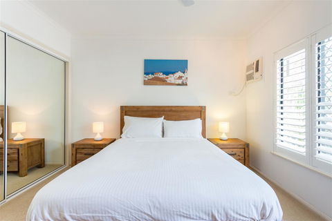 2br Amazing Beach-house - Tourism Townsville 0
