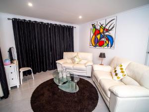Rete's Retreat - Tourism Townsville 3