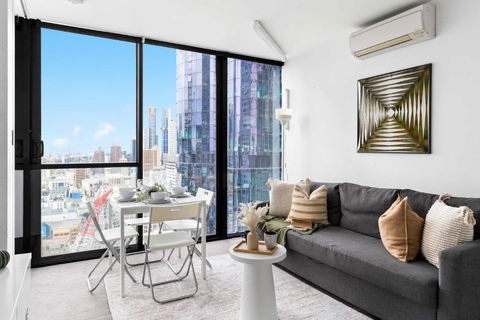 A 2BR Apt Next To Melbourne Central FREE Parking - Tourism Townsville 2
