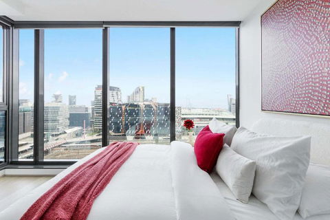 A 2BR Apt With Harbour Views And FREE Parking - Tourism Townsville 1