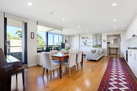 B314S - Waverton Village Heights - Tourism Townsville 0