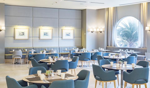 Hilton Surfers Paradise Hotel & Residences - Tourism Townsville 39