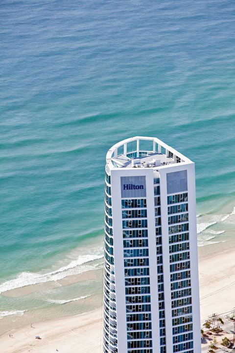 Hilton Surfers Paradise Hotel & Residences - Tourism Townsville 15