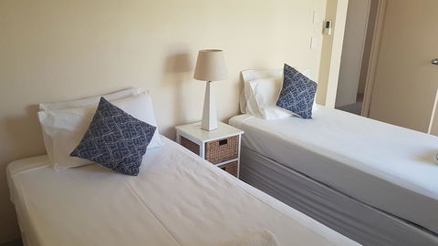 Mykonos Apartments - Tourism Townsville 4