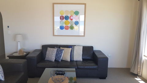 Mykonos Apartments - Tourism Townsville 9