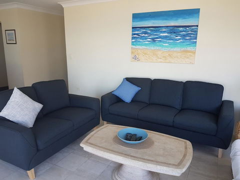 Mykonos Apartments - Tourism Townsville 11