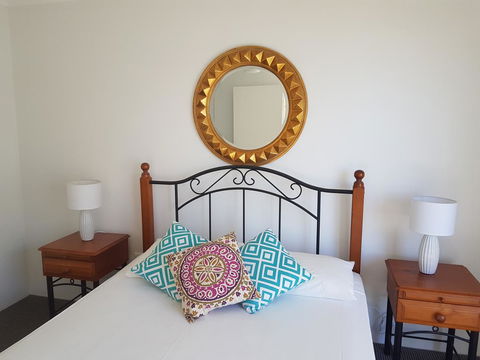 Mykonos Apartments - Tourism Townsville 17