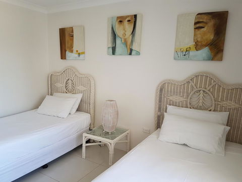 Mykonos Apartments - Tourism Townsville 15