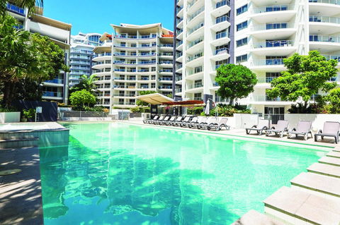 Trilogy Surfers Paradise - Tourism Townsville 0