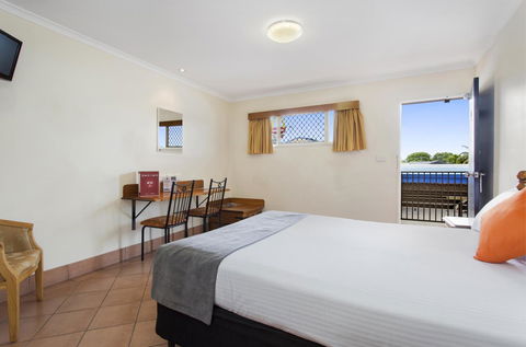 Glenmore Tavern - Tourism Townsville 31