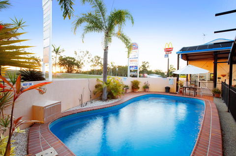 Glenmore Tavern - Tourism Townsville 5