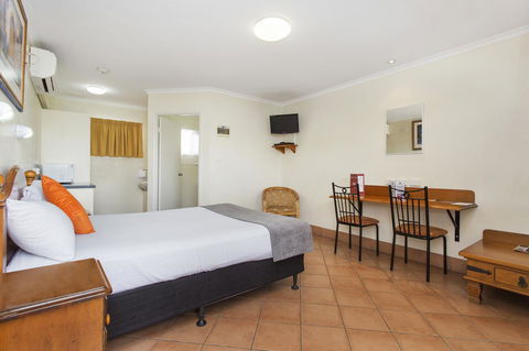 Glenmore Tavern - Tourism Townsville 29