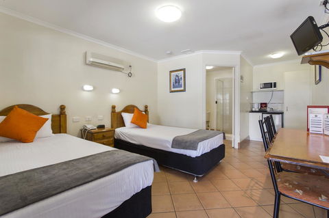 Glenmore Tavern - Tourism Townsville 16