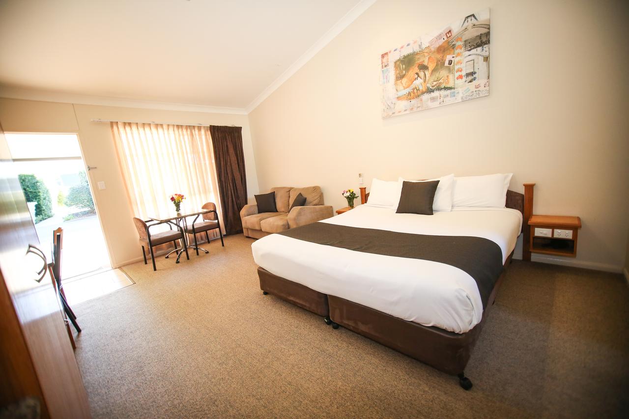 Roma QLD Tourism Townsville