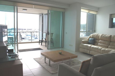 Private Seaview Apartment At Peninsula - Airlie Beach - Tourism Townsville 9