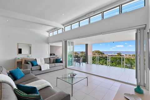 Akama Resort - Tourism Townsville 31