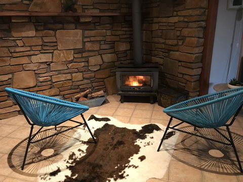 Beeâ€™s Place - 3 Bedroom Home On 10 Acres Of Land With Distant Ocean Views - Tourism Townsville 21