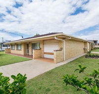 Lowset Sweetie Central to Everything - Partridge St Bongaree - Tourism Townsville